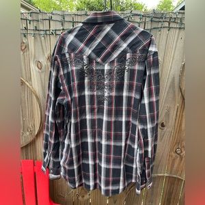 Like New 7 Diamond  black, grey, red and white Westernware shirt